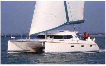 Nautitech 40 Au�enansicht