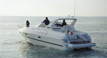 Cranchi Smeraldo 37 (2Cab/1WC)-Seite-Heckabsicht Top Bild