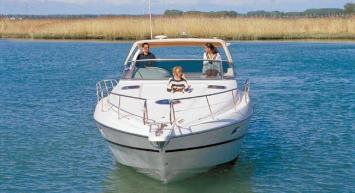 Cranchi Smeraldo 37 (2Cab/1WC)-Bug Auenansicht