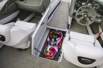 Crownline 202 BR-Cockpit Auenansicht