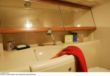 Dufour 325 Grand large Innenansicht