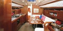 Yachtcharter Grand Soleil 37 3 Cab Salon
