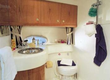 Cranchi 34 Zaffiro Innenansicht