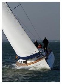 Dufour 425 Grand Large Auenansicht