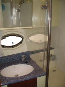 Astondoa 40 Open Innenansicht