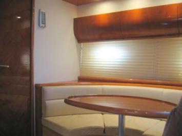 Astondoa 40 Open Innenansicht