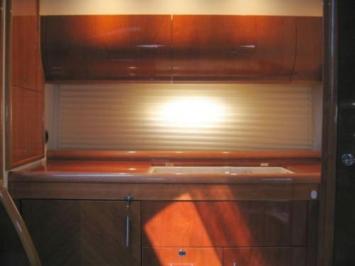 Astondoa 40 Open Innenansicht