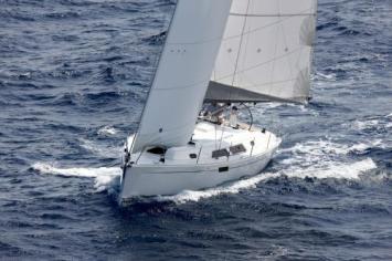 Hanse 370 Auenansicht