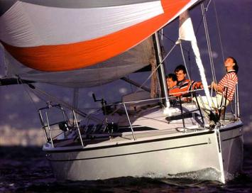 Dehler 29 (2Cab)-Bug Auenansicht