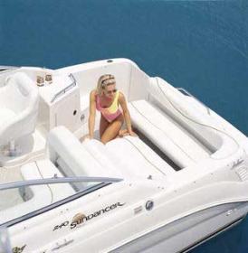 Sea Ray 240 sundancer Auenansicht