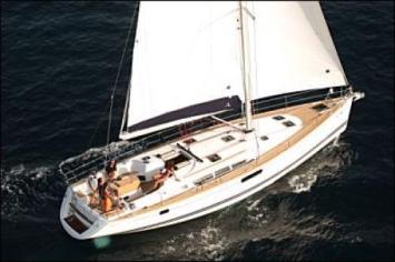Sun Odyssey 49i Auenansicht