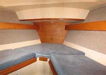 Moody 40 1980 Innenansicht