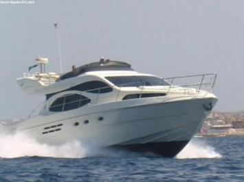 Azimut 46 Auenansicht