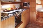 Yachtcharter Bavaria 43 cruiser 3cab kitchen