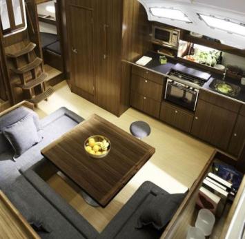 Bavaria 47 Cruiser Innenansicht