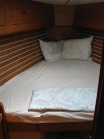 Moody 422 Innenansicht