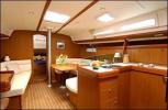 Yachtcharter Sun Odyssey 42 i Performance Salon 3 Cab 2 WC