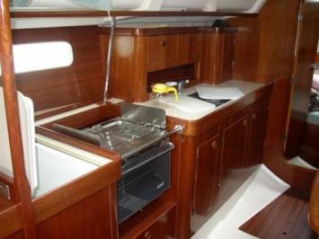 Oceanis 351 Innenansicht