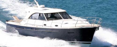 Yachtcharter ADRIANA 36 3CAB Bug