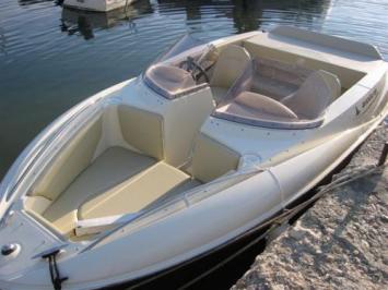 Quicksilver 555 Commander WA Auenansicht