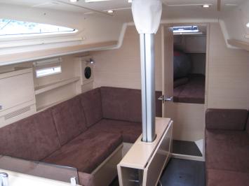 Elan 350 Performance Innenansicht