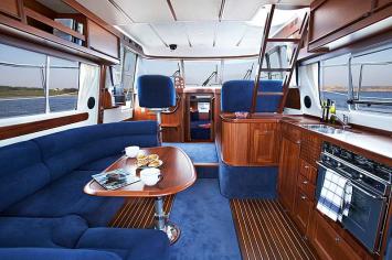 Storebro 410 Commander Innenansicht