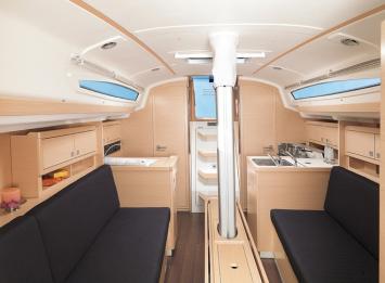 Elan 310 Innenansicht