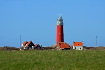 Charter Ijsselmeer: Die vorgelagerten Nordsee-Inseln sind nur einen kurzen Schlag entfernt - aber eine ganz andere Welt