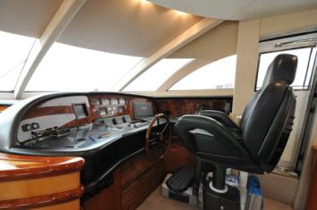 Sunseeker Manhattan 80 Innenansicht