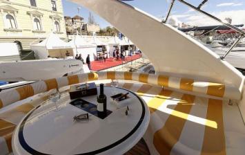 Yaretti 2210 Auenansicht