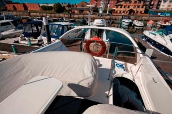 Fairline Phantom 42 Au�enansicht
