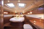 Yachtcharter Oceanis 54 4Cab cabin