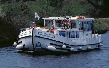 P-1120R, 2Cab, Bug.png Au�enansicht