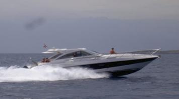 Windy 43 Typhoon HT Top Bild