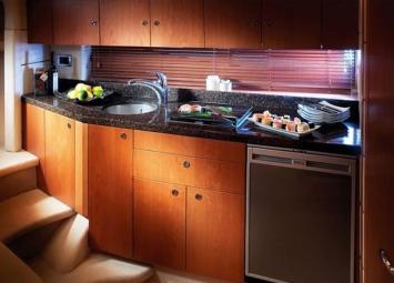 Superhawk 43 Innenansicht