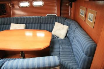 Sun Odyssey 47 Innenansicht