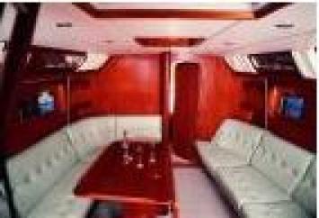 Sunbeam 39 (2Cab)-Salon.JPG Innenansicht