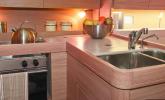 Yachtcharter Dufour 350 Grand Large (3Cab 1WC) Pantry