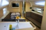 Yachtcharter Elan 354 Impression (3Cab 1WC) Salon