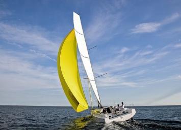 Pogo 12.50 Auenansicht