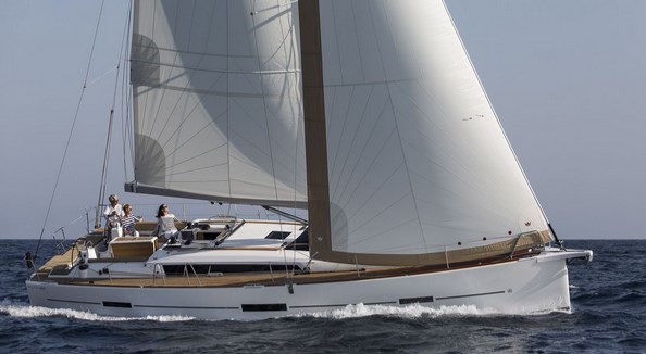 Yachtcharter Dufour 460 Grand Large