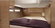 Yachtcharter Dufour 560 bow cabin