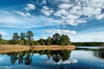 Yachtcharter Masuren: Blau, gr?n, gelb - das sind die Farben der Masuren