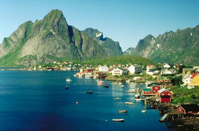 Charter Norwegen: Lofoten, herbe Schönheit nördlich des Polarkreises